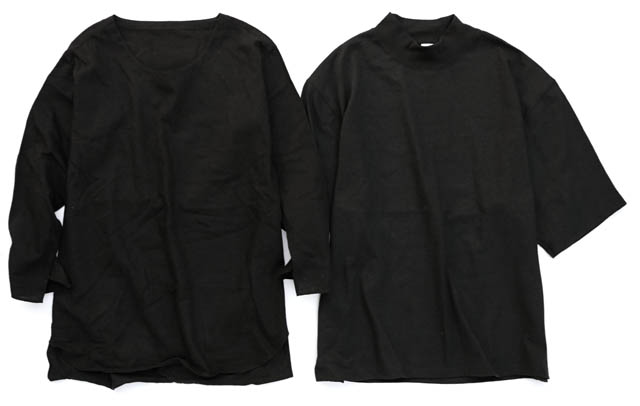 左 the Sakakiのジバン（織）は袖と身頃にスリットが入り、深く設計されたUネックが特徴。 右 BEAMS BOY×CAMBERの天竺素材モックネックTシャツ。カスタムされた袖丈で独特なシルエットを楽しめる 